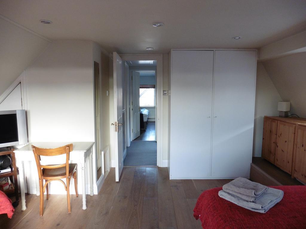 Brookview Guest House ลอนดอน ภายนอก รูปภาพ